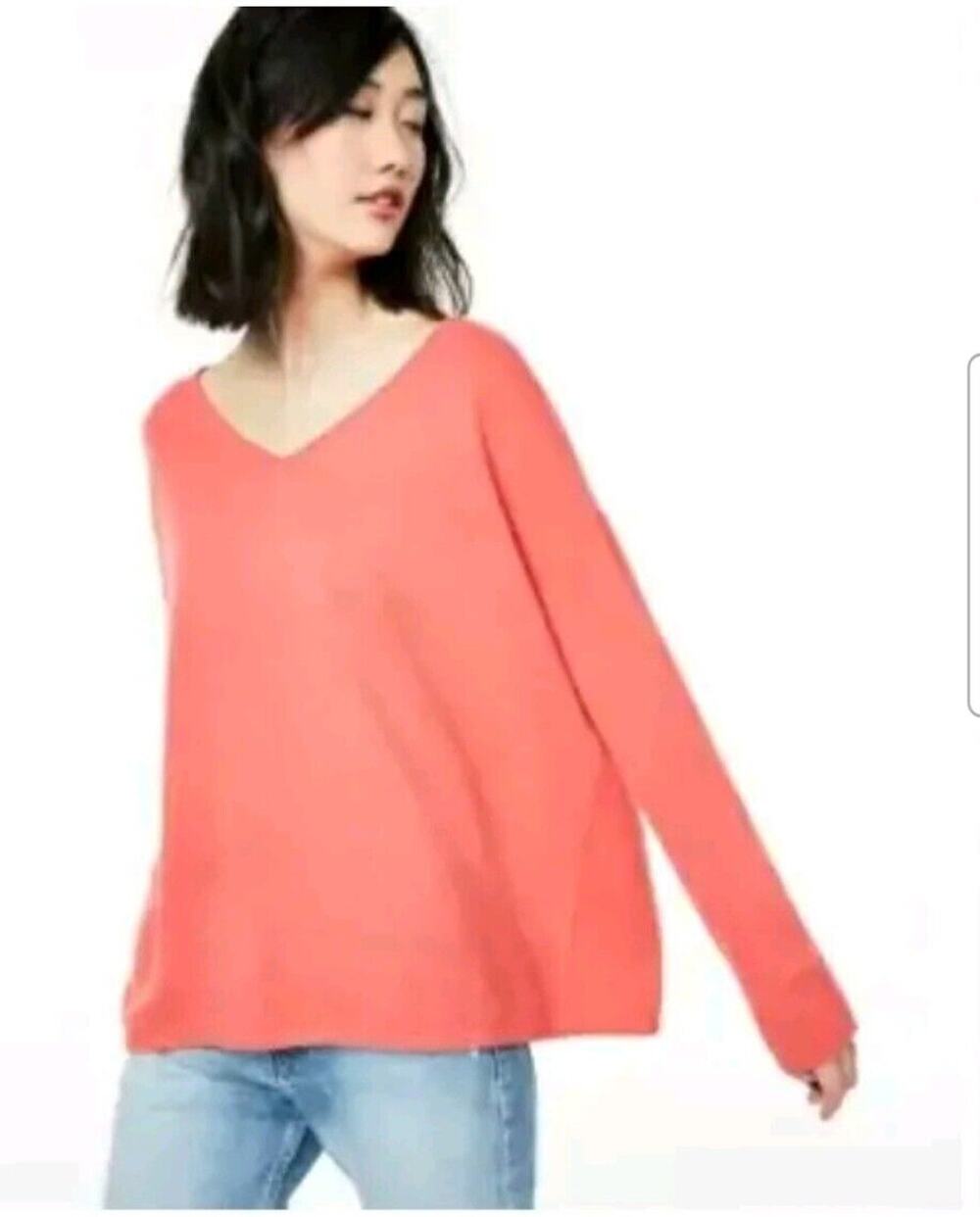 Charter Club Luxury 100% Cashmere Coral Long Sleeve V Neck Sweater Size Medium
